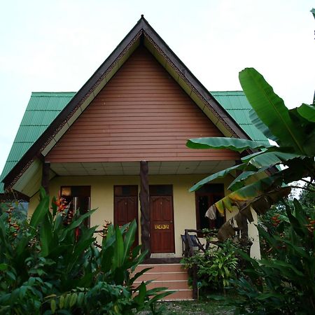 Khao Sok Green Valley Resort - Sha Certified Khao Sok National Park Bagian luar foto