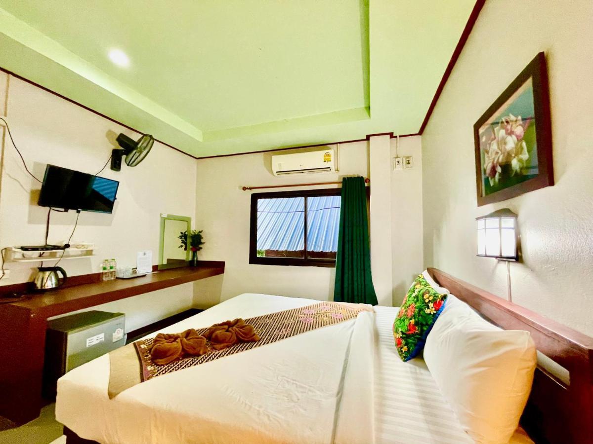 Khao Sok Green Valley Resort - Sha Certified Khao Sok National Park Bagian luar foto