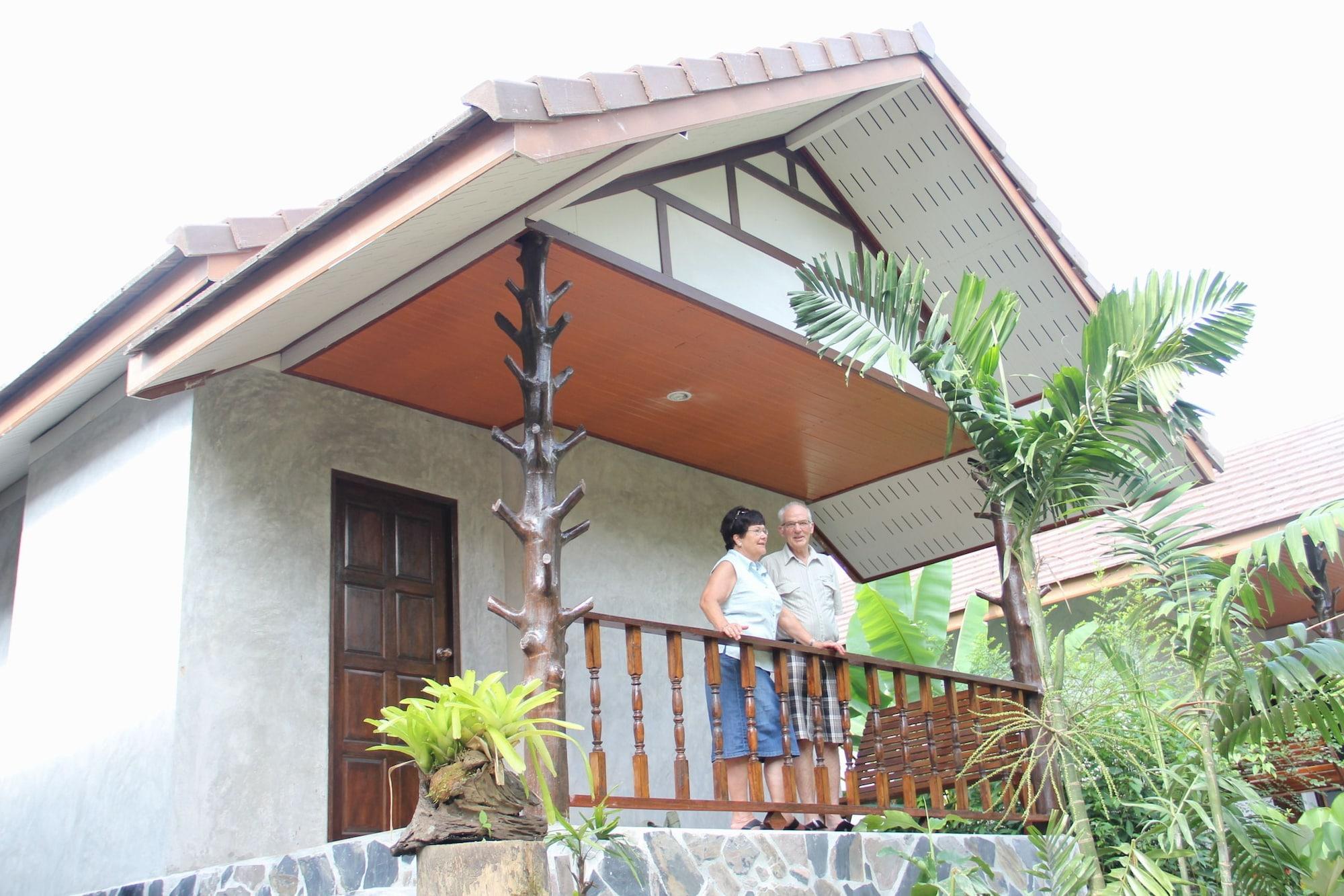 Khao Sok Green Valley Resort - Sha Certified Khao Sok National Park Bagian luar foto